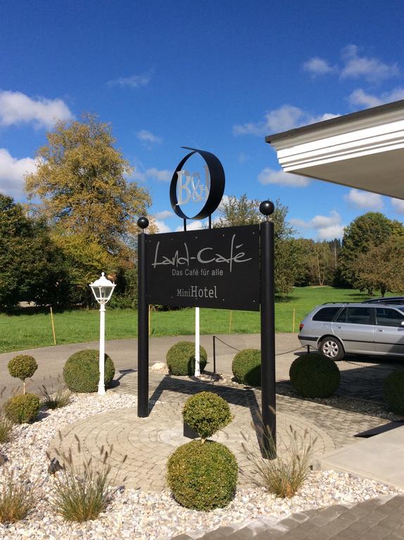 Alojamento de Acomodação e Pequeno-almoço Landcafe Mit Mini *